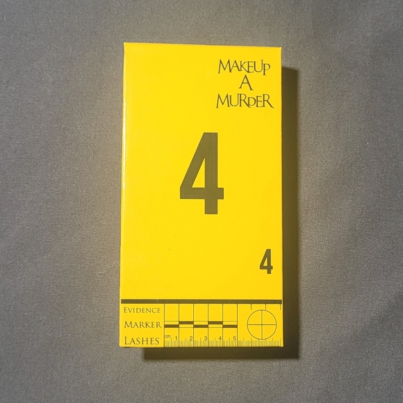 Makeup A Murder Evidence Marker 4 Eyelashes - Picture 6 of 8